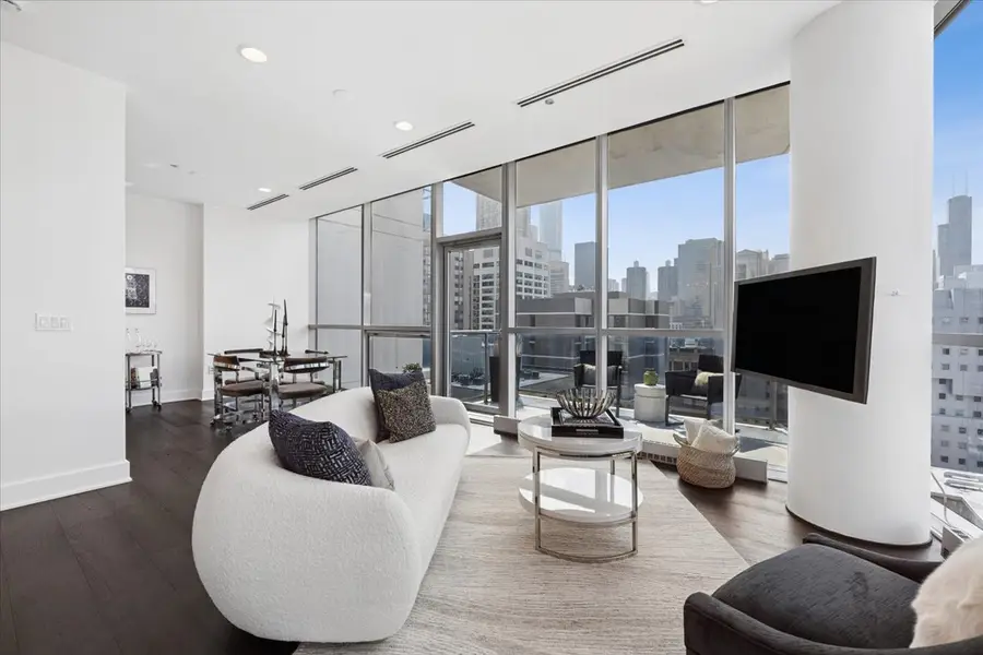110 W Superior Street #1602, Chicago, IL 60654 - #3