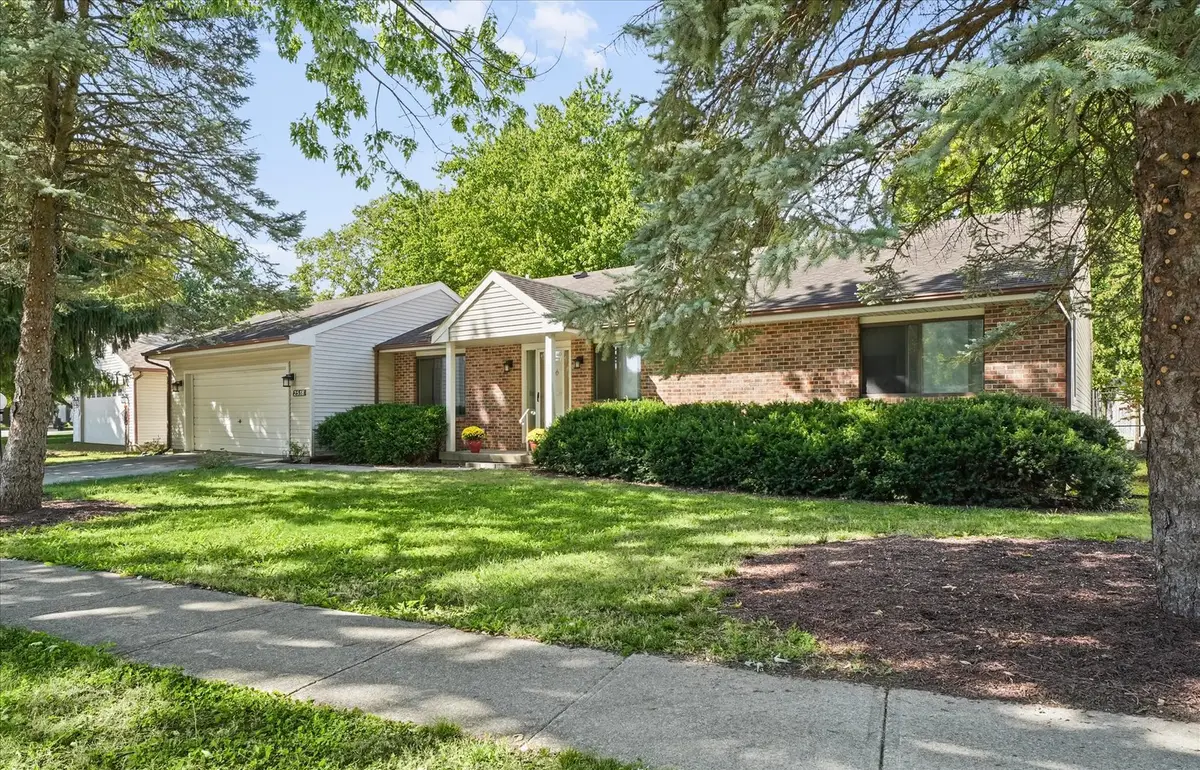 2518 Clayton Boulevard, Champaign, IL 61822 - #1