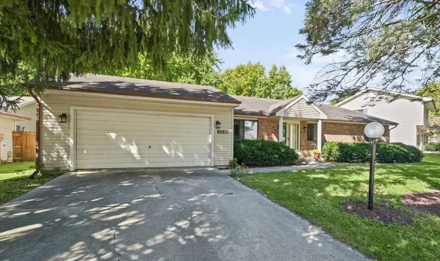2518 Clayton Boulevard, Champaign, IL 61822 - #3