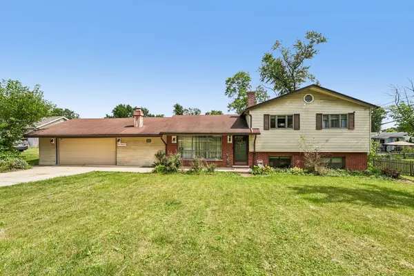 2N435 Pleasant Avenue, Glen Ellyn, IL 60137