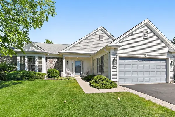 12225 Arlington Drive, Huntley, IL 60142