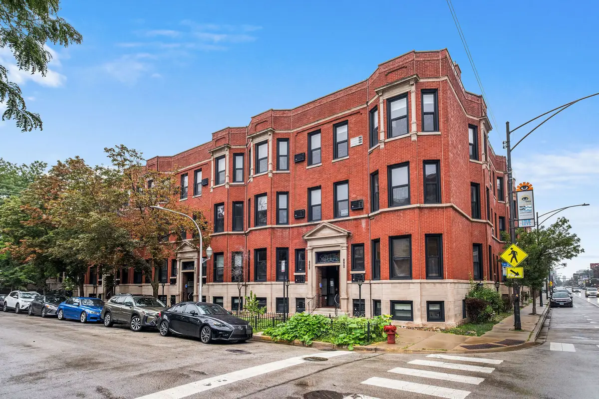800 W George Street #2, Chicago, IL 60657 - #1