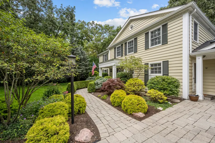 777 Cherokee Road, Lake Forest, IL 60045 - #3