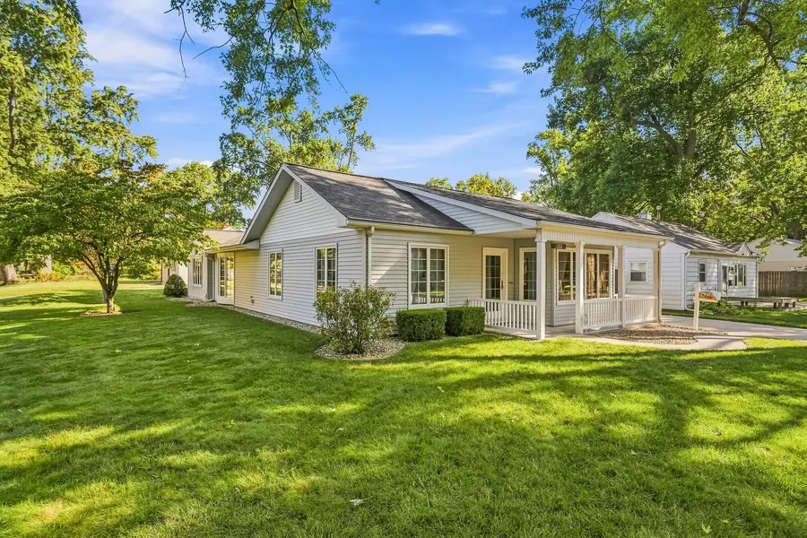 1002 Crestwood Drive, Urbana, IL 61801 - #3