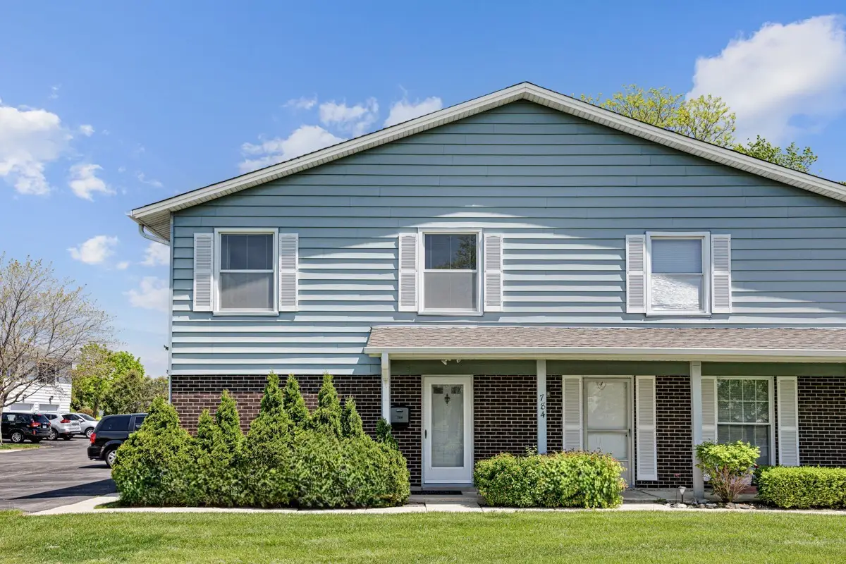 784 Leicester Road #784, Elk Grove Village, IL 60007 - #1