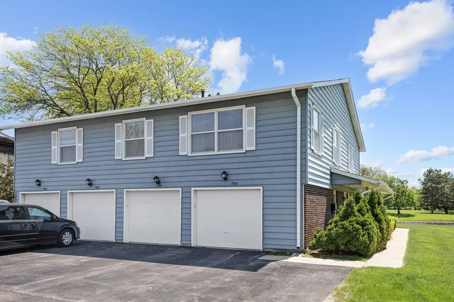 784 Leicester Road #784, Elk Grove Village, IL 60007 - #2