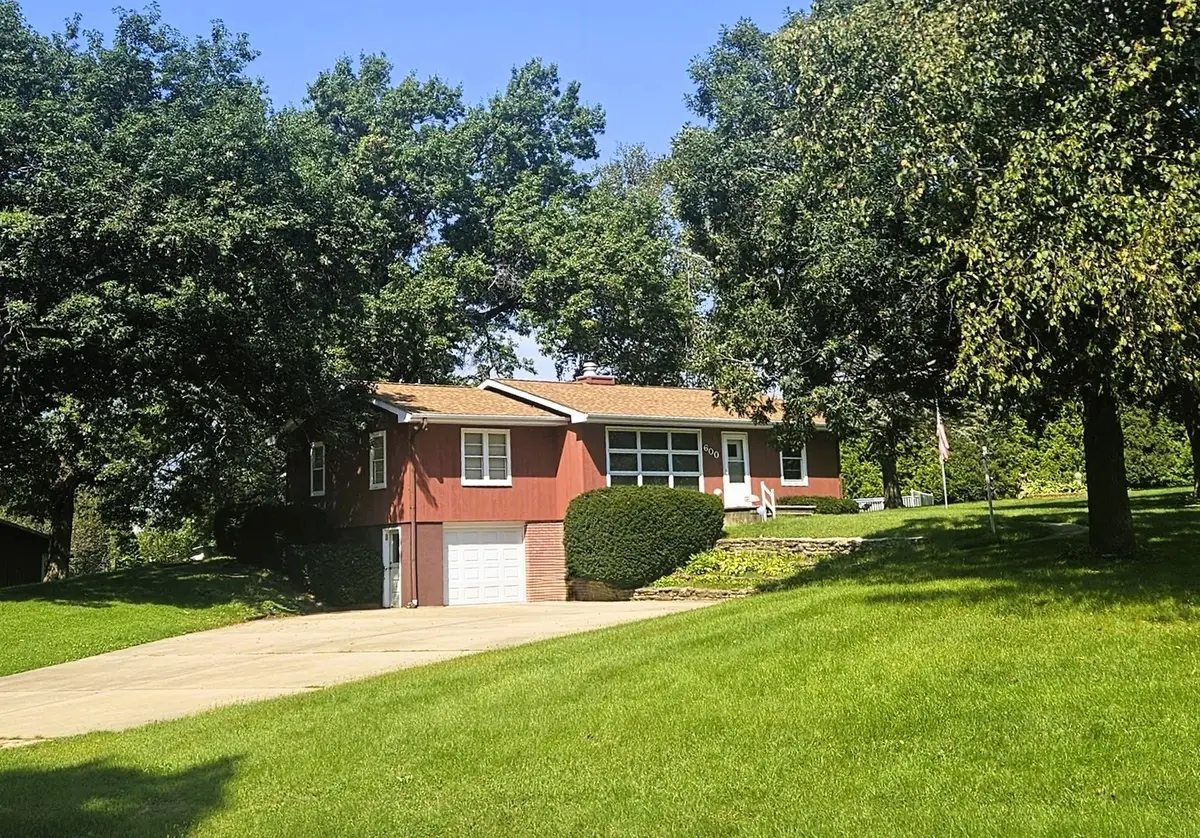 600 Timber Creek Road, Dixon, IL 61021 - #1