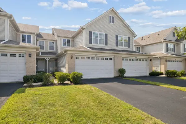 497 Dancer Lane #6-3, Oswego, IL 60543