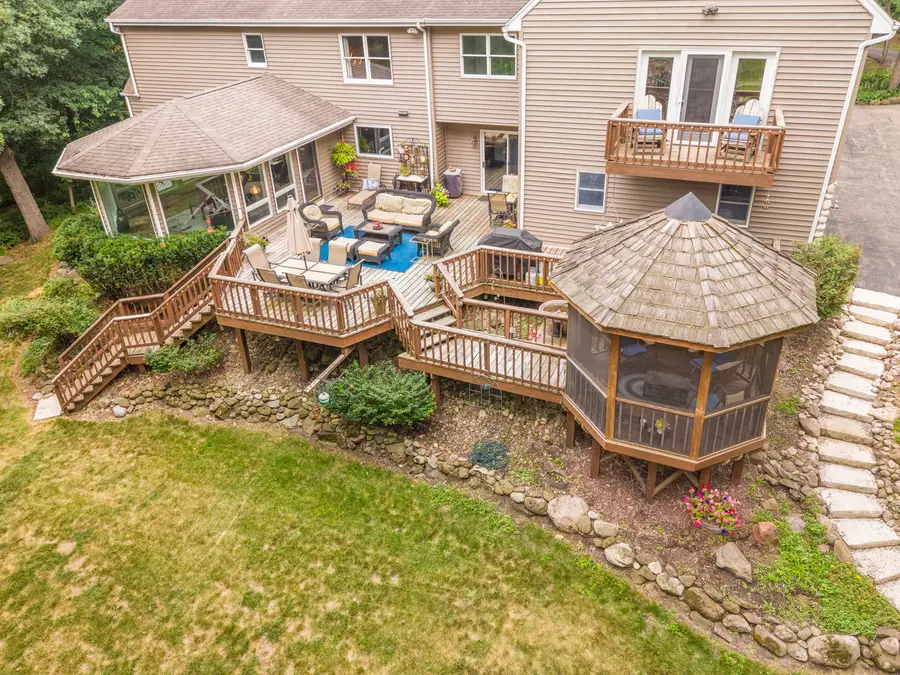 8310 Mason Hill Road, Woodstock, IL 60098 - #3