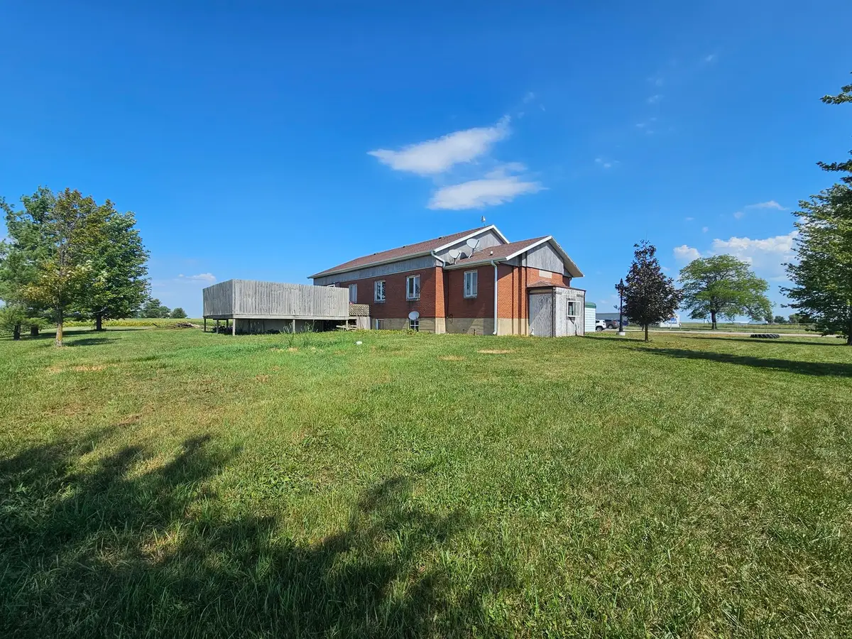 18015 N 2100 East Road, Pontiac, IL 61764 - #1