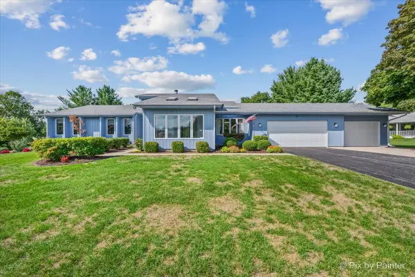 5976 Targee Trail, Roscoe, IL 61073