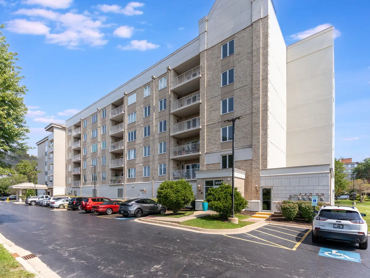 2030 Saint Regis Drive #412, Lombard, IL 60148 - #1
