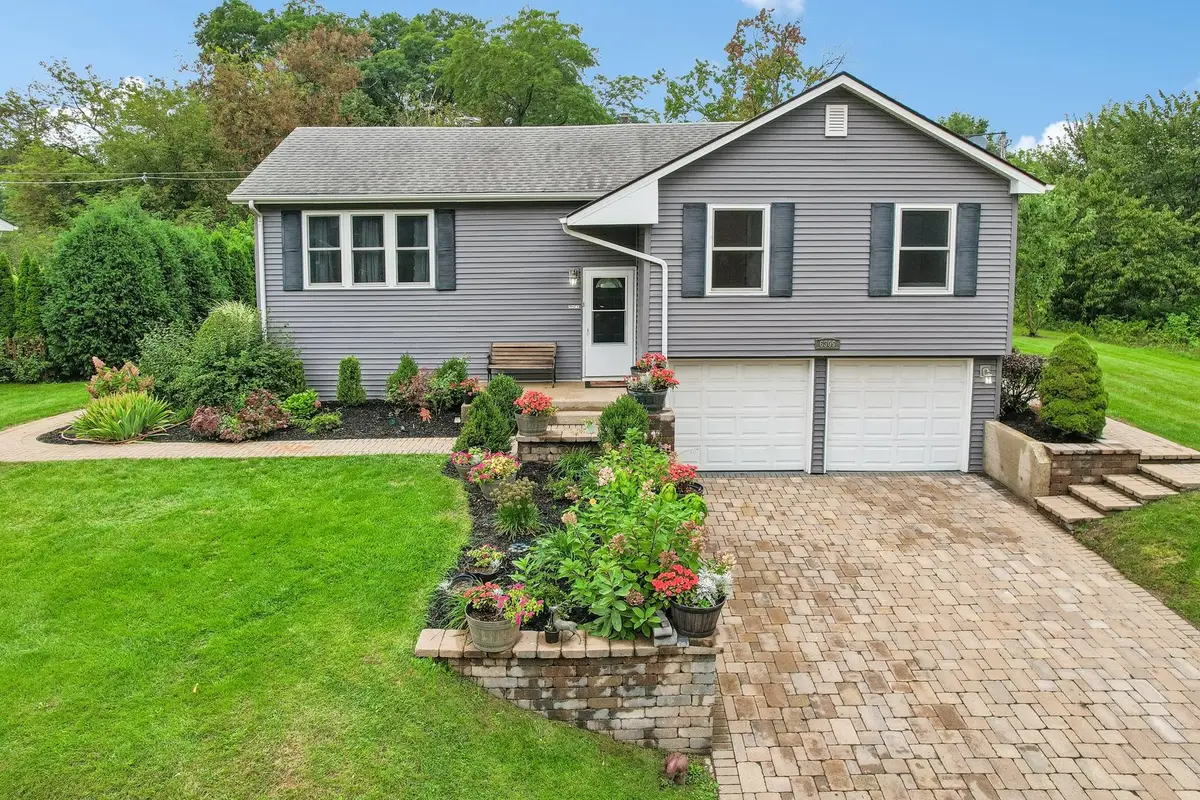 6309 Hilly Way, Cary, IL 60013 - #1