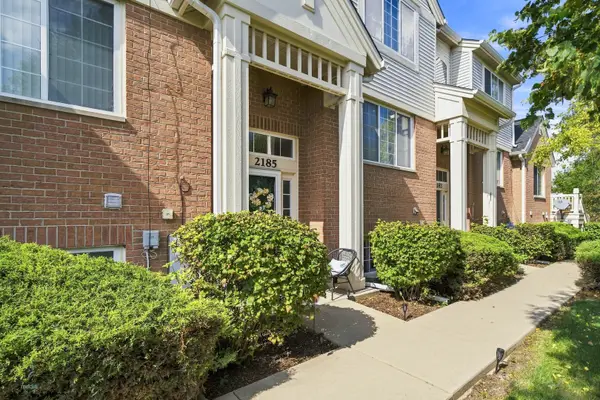 2185 W Concord Lane #2185, Addison, IL 60101