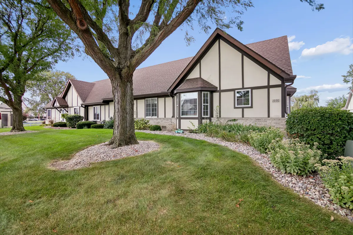 1880 Willow Circle Drive, Crest Hill, IL 60403 - #1