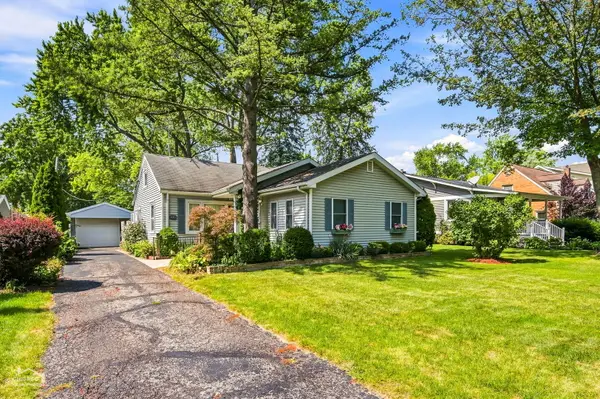 168 S Brockway Street, Palatine, IL 60067