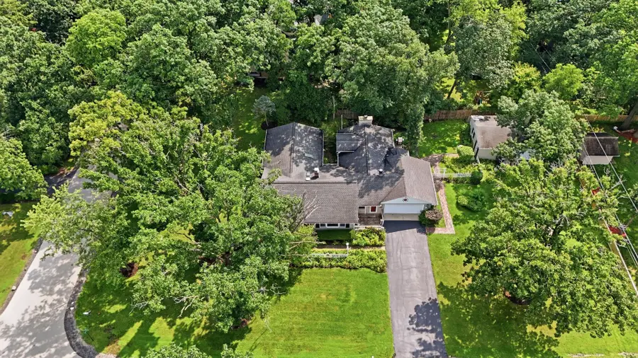 309 Forest Knoll Road, Lake Bluff, IL 60044 - #2