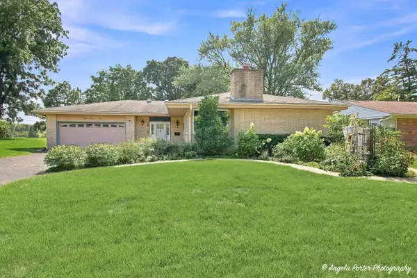 3705 W Young Street, McHenry, IL 60050