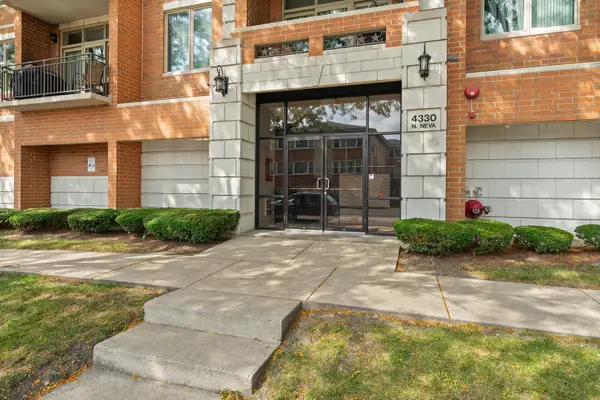 4330 N Neva Avenue #305, Norridge, IL 60706