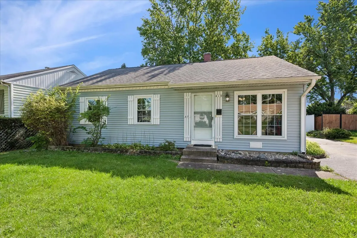 419 E Fullerton Avenue, Glendale Heights, IL 60139 - #1
