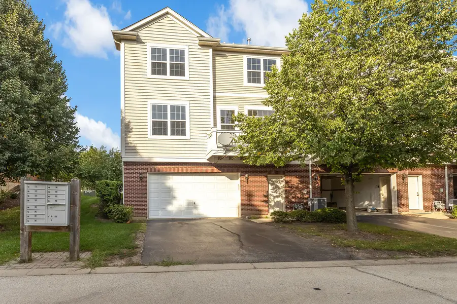 3140 Taunton Street, Elgin, IL 60124 - #2