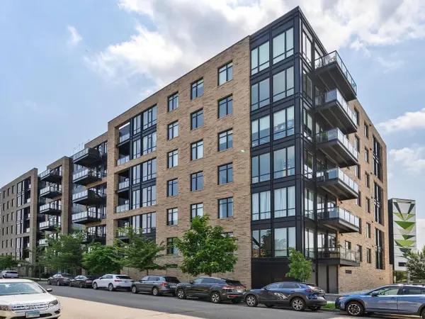 1701 W Webster Avenue #602, Chicago, IL 60614