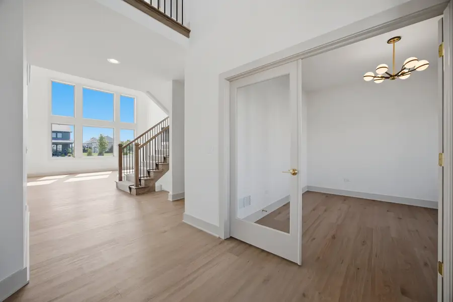 1033 Emerald Drive, Naperville, IL 60540 - #2