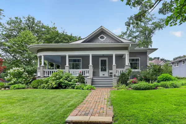 4744 Middaugh Avenue, Downers Grove, IL 60515