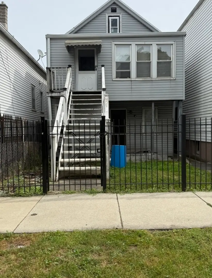 4935 S Wood Street, Chicago, IL 60609 - #1