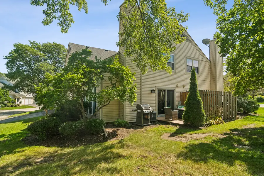 1024 N Knollwood Drive, Palatine, IL 60067 - #2