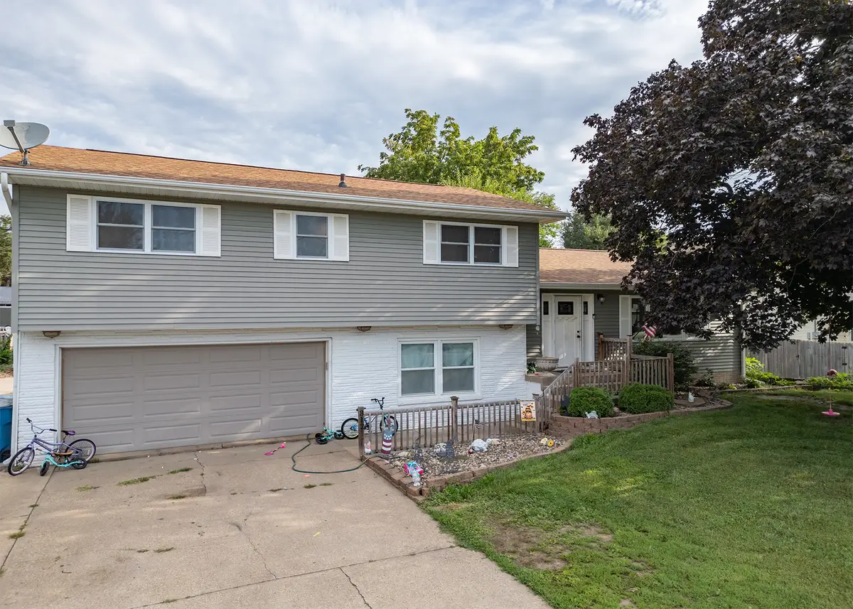 312 11th Place, Camanche, IA 52730 - #1