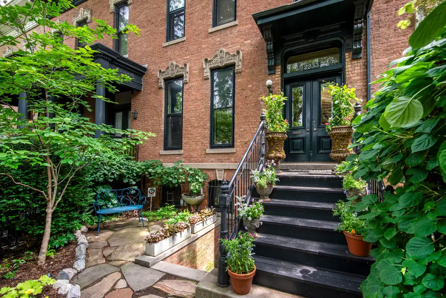 2233 N Burling Street, Chicago, IL 60614 - #2