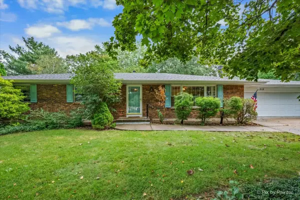318 E Blackberry Lane, Yorkville, IL 60560