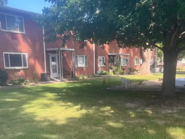 1313 9th Street #A, Moline, IL 61265