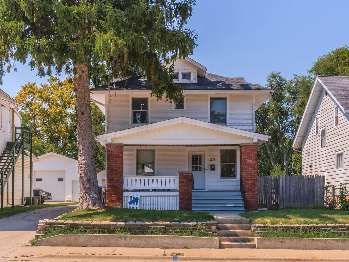 807 S Morris Avenue, Bloomington, IL 61701 - #1