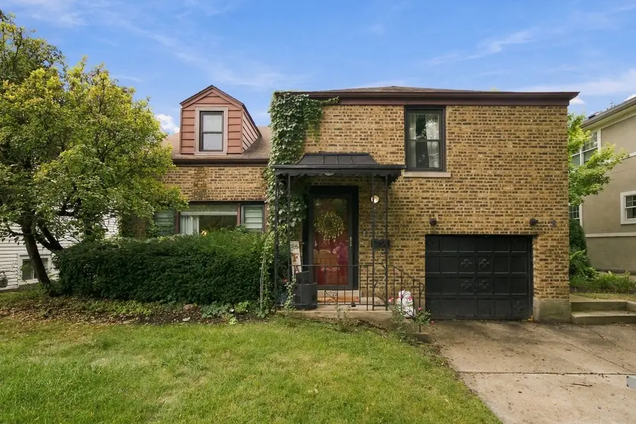 390 Bartram Road, Riverside, IL 60546 - #2