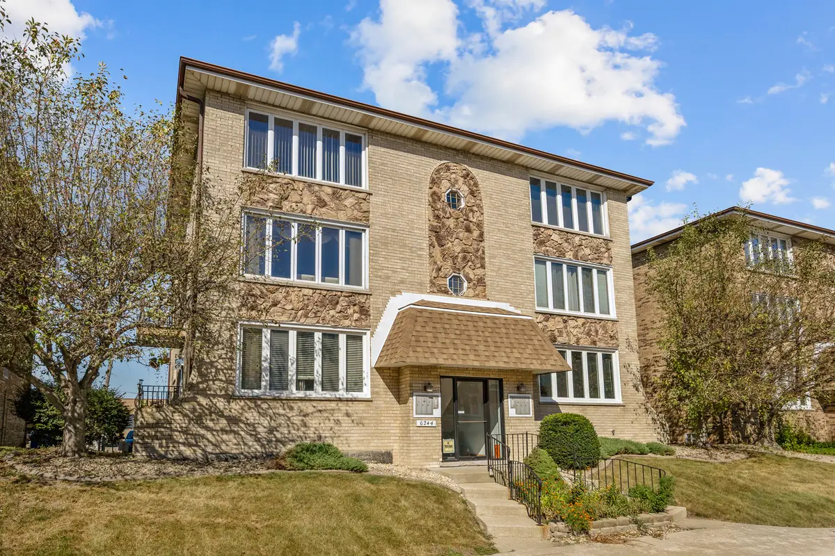 6244 S Newland Avenue #3S, Chicago, IL 60638 - #1