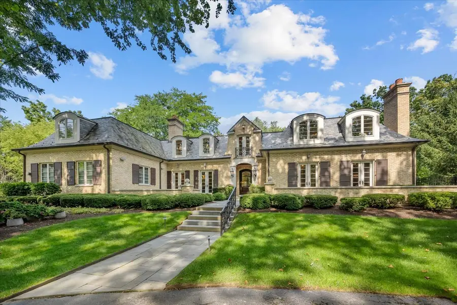 586 Spruce Avenue, Lake Forest, IL 60045 - #2