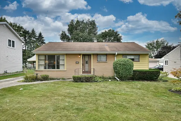 1308 Margret Street, Des Plaines, IL 60018