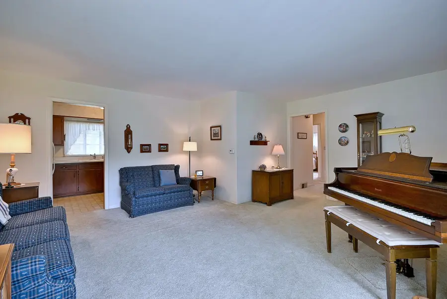 1308 Margret Street, Des Plaines, IL 60018 - #3