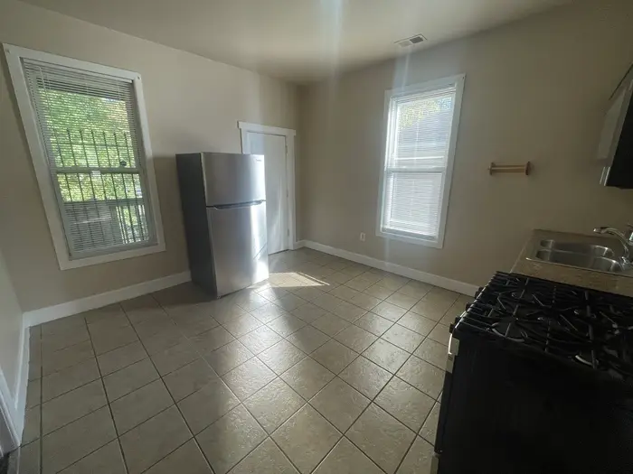 7927 S Parnell Avenue, Chicago, IL 60620 - #3