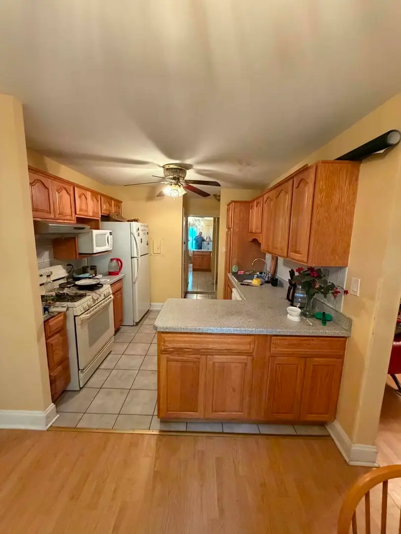 916 E Old Willow Rd Road #102, Prospect Heights, IL 60070 - #2