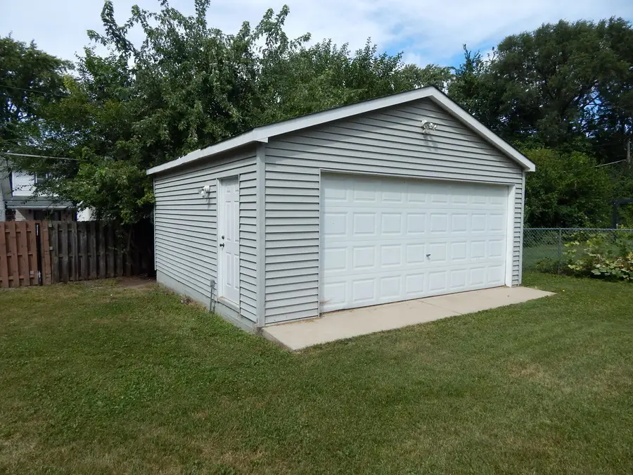 11740 S Ridgeway Avenue, Alsip, IL 60803 - #3