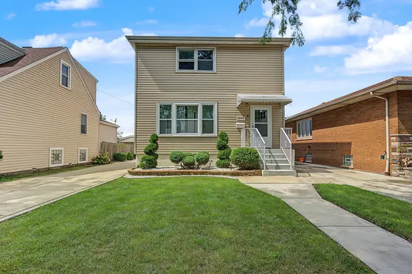 13148 S Escanaba Avenue, Chicago, IL 60633