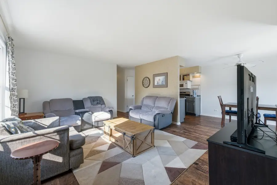 1645 Timber Trail #D, Wheaton, IL 60189 - #3