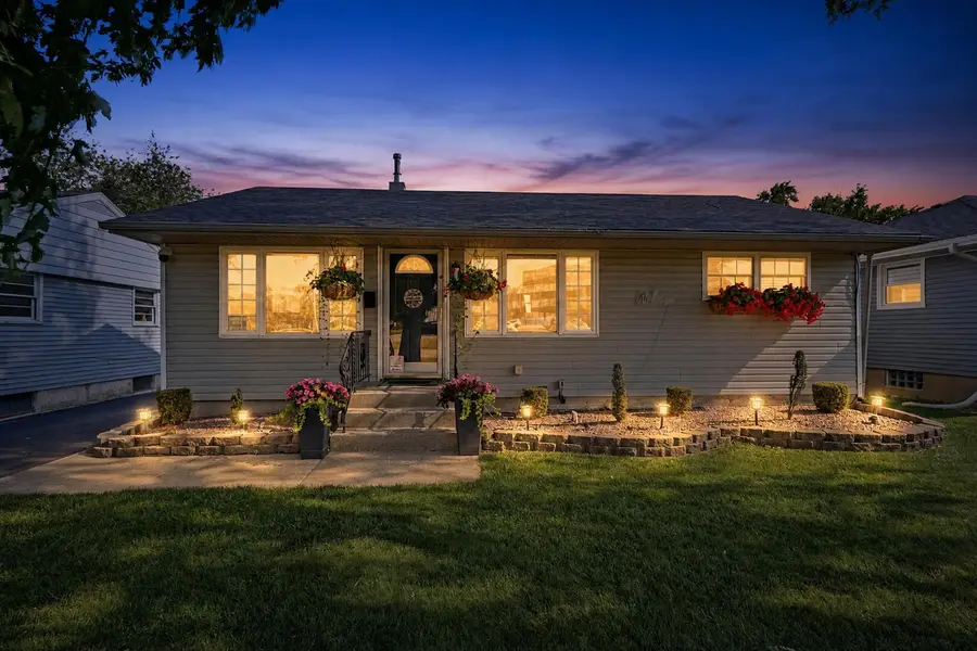 139 W 10th Street, Chicago Heights, IL 60411 - #2