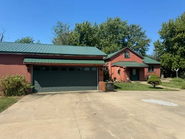 1170 N 1st Road, Dana, IL 61321
