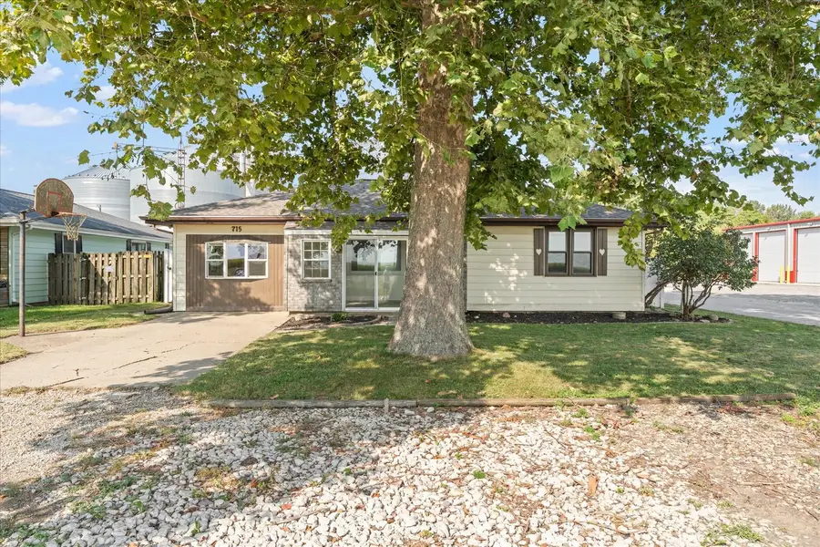 715 N Church Street, Thomasboro, IL 61878 - #2