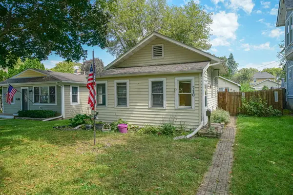 710 Glidden Avenue, DeKalb, IL 60115