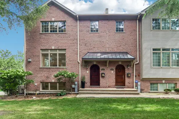 463 Summit Avenue #D, Park Ridge, IL 60068